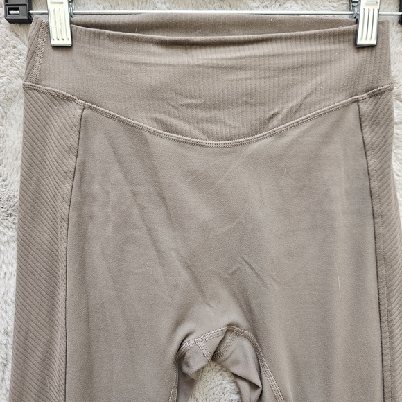 Glowmode Ribbed Panel Activewear Set - Picture 4 of 8